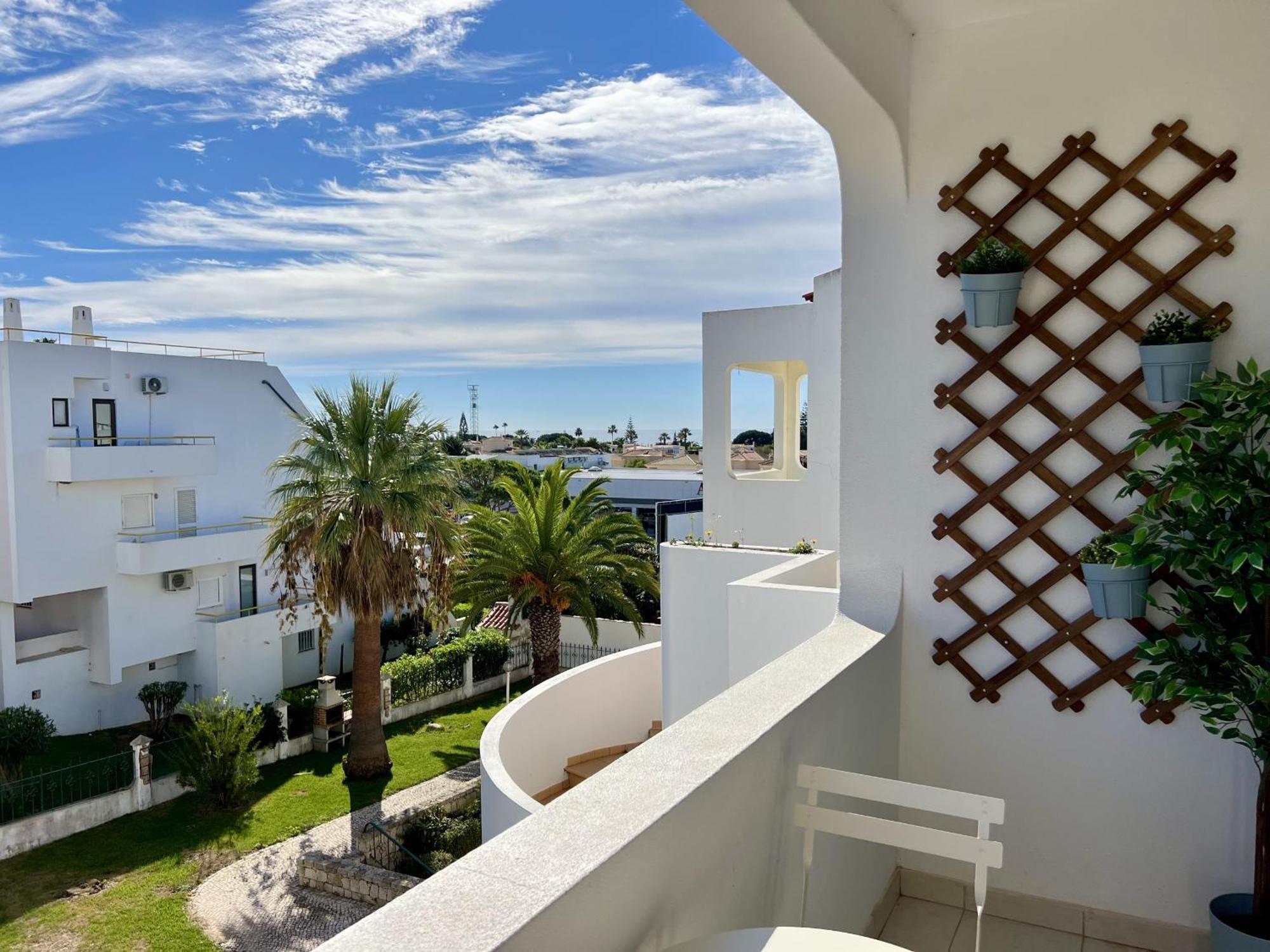 Albufeira Delight With Pool By Homing Apartment Guia  Luaran gambar