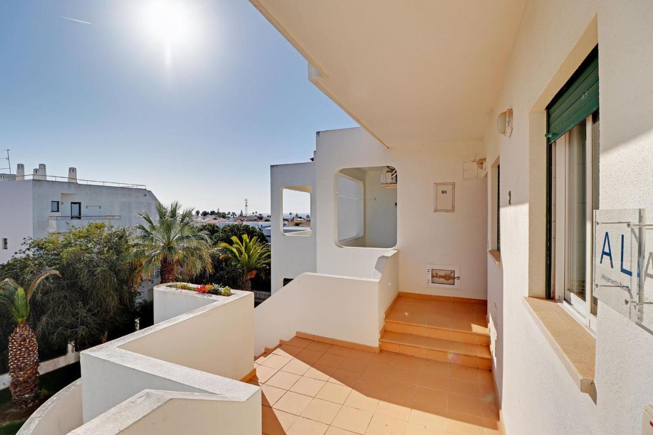 Albufeira Delight With Pool By Homing Apartment Guia  Luaran gambar